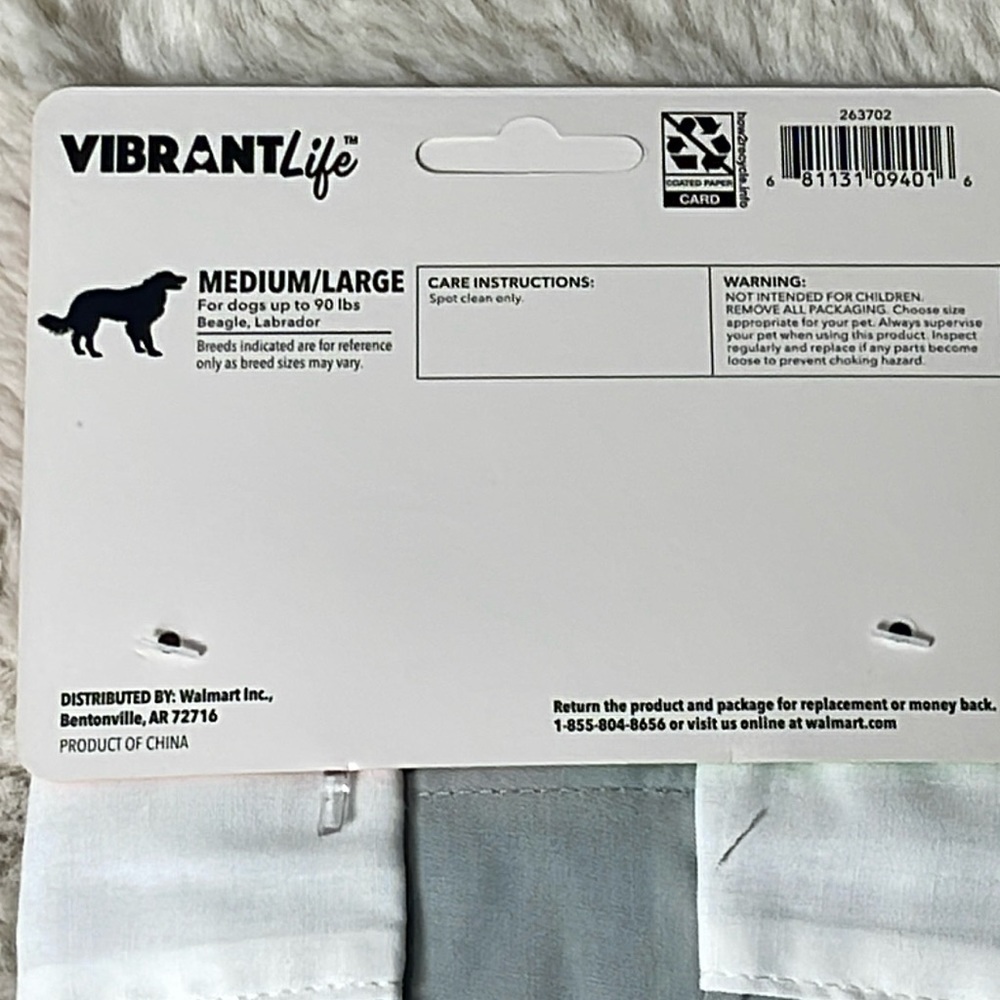 Doggie Bandana Size M/L - Picture 8 of 12